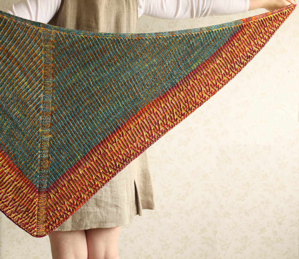 Honka shawl shown on the reverse side