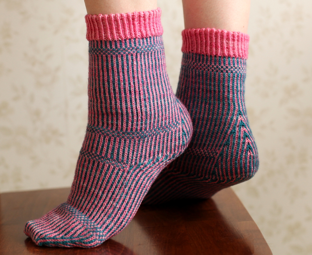 Miriam socks, side