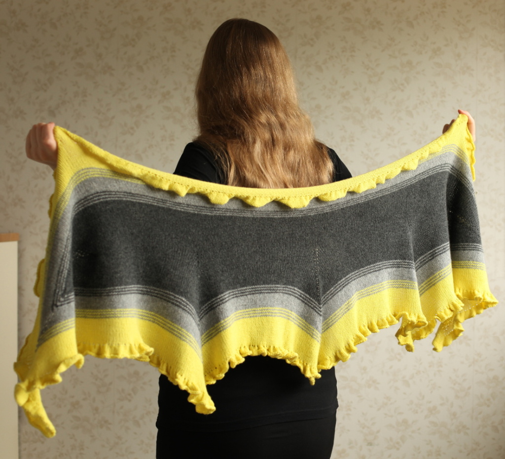 Crayon Fade shawl